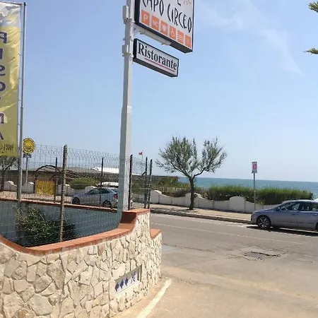Capo Circeo Centro Benessere & Padel 호텔